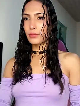 Lanna hott  online show from January 10, 2026, 5:30 pm