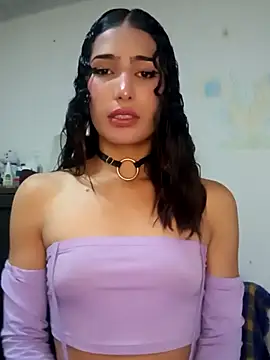 Snapshot of Lanna_hott_ chatting on February 23, 2025, 11:47 pm Lanna hott  online show from February 23, 2025, 11:47 pm