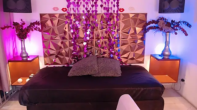 AitanaEvans online show from February 15, 2025, 8:23 pm