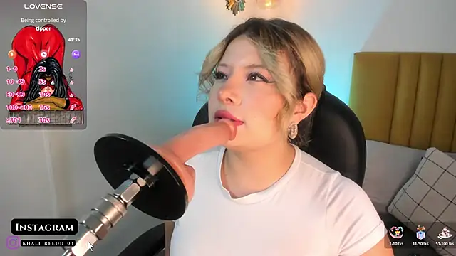 Snapshot of Khali_reed_ chatting on February 6, 2026, 4:52 am Khali reed online show from February 6, 2026, 4:52 am