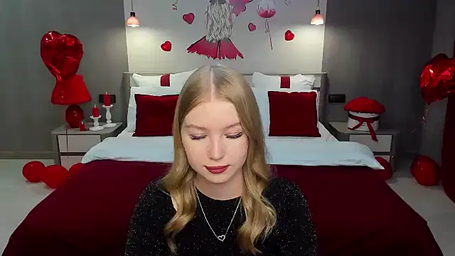 shy  lady online show from February 12, 2025, 5:26 pm