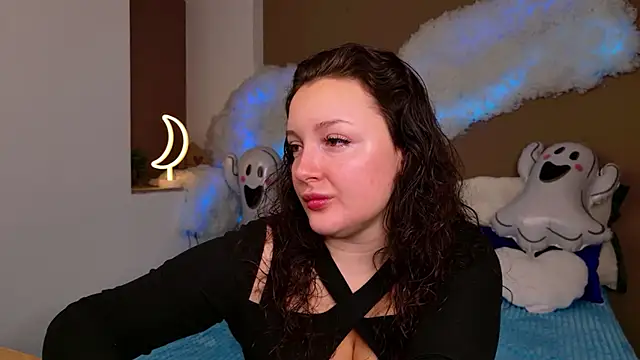 Snapshot of GloriNichols chatting on November 1, 2025, 6:19 am GloriNichols online show from November 1, 2025, 6:19 am