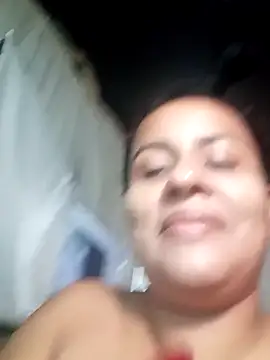 Snapshot of Kyara_Queen chatting on November 25, 2025, 6:08 pm Kyara Queen online show from November 25, 2025, 6:08 pm