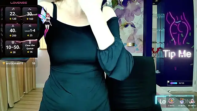 Snapshot of AriaGray chatting on October 13, 2025, 1:34 pm AriaGray online show from October 13, 2025, 1:34 pm