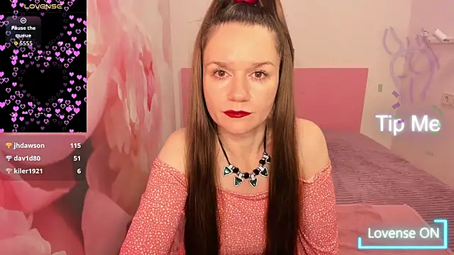 Snapshot of AriaGray chatting on October 21, 2025, 4:45 am AriaGray online show from October 21, 2025, 4:45 am