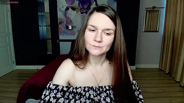 Snapshot of AriaGray chatting on December 22, 2025, 1:33 pm AriaGray online show from December 22, 2025, 1:33 pm