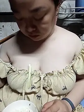 VyOanh2K online show from June 21, 2026, 3:18 pm