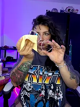 Aria Bennett21 online show from October 1, 2025, 3:55 am