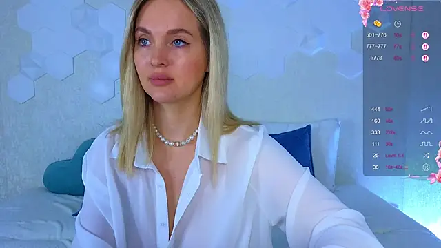 Lynna Sparks online show from September 29, 2025, 3:46 am