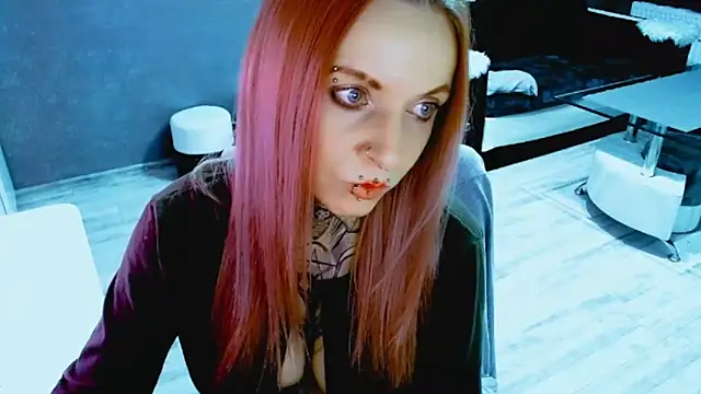 InesGold online show from November 25, 2025, 7:25 pm