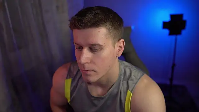 Bruno Banani online show from November 18, 2025, 4:21 pm