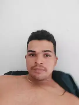 Snapshot of AVENTUREIRO22cm chatting on June 26, 2026, 6:03 pm AVENTUREIRO22cm online show from June 26, 2026, 6:03 pm