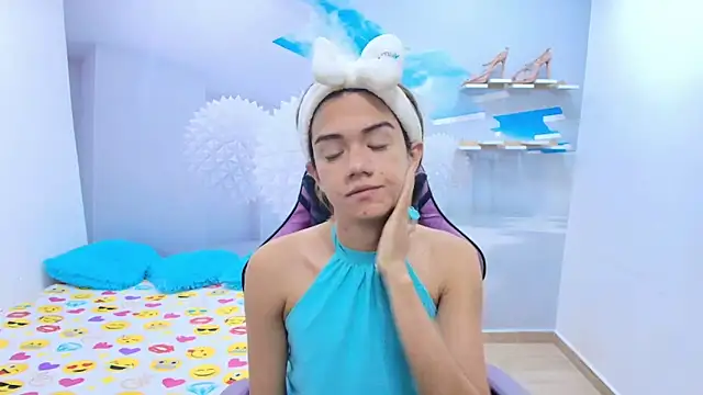 DEMI LEED online show from February 10, 2026, 11:53 am