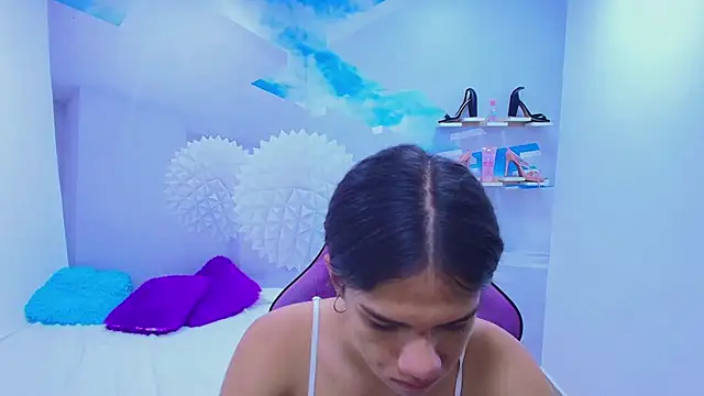 Snapshot of DEMI_LEED chatting on November 26, 2025, 12:16 pm DEMI LEED online show from November 26, 2025, 12:16 pm