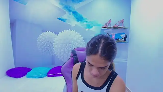 Snapshot of DEMI_LEED chatting on November 12, 2025, 12:09 pm DEMI LEED online show from November 12, 2025, 12:09 pm