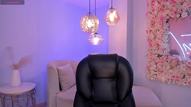 AbbyDalton online show from March 9, 2026, 7:28 pm