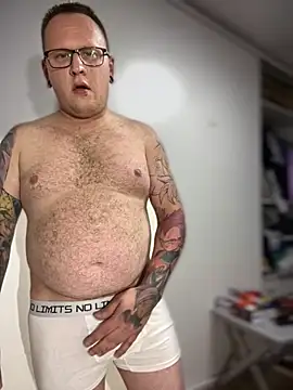 PierreNaked89 online show from September 23, 2025, 7:43 pm