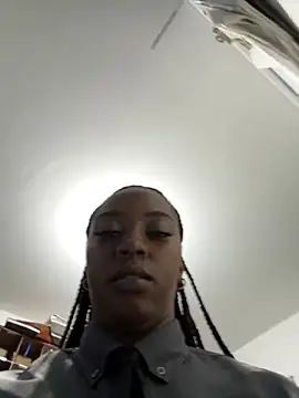 Snapshot of CiaraEbony chatting on May 9, 2026, 12:36 am CiaraEbony online show from May 9, 2026, 12:36 am