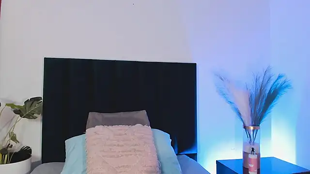 TammyCooperr online show from February 18, 2025, 12:59 am