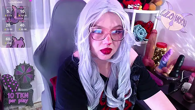 Snapshot of LiloMoon69 chatting on November 9, 2025, 2:59 am LiloMoon69 online show from November 9, 2025, 2:59 am