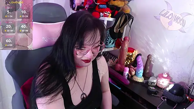 Snapshot of LiloMoon69 chatting on October 18, 2025, 12:29 pm LiloMoon69 online show from October 18, 2025, 12:29 pm