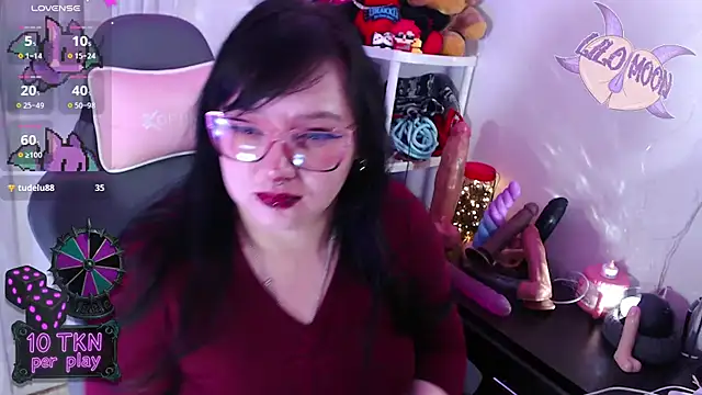 Snapshot of LiloMoon69 chatting on November 13, 2025, 3:05 pm LiloMoon69 online show from November 13, 2025, 3:05 pm