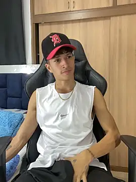 Snapshot of _CamiloBass chatting on February 26, 2026, 1:05 am CamiloBass online show from February 26, 2026, 1:05 am