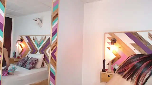 Snapshot of NicoleHaley chatting on December 5, 2024, 11:12 pm NicoleHaley online show from December 5, 2024, 11:12 pm