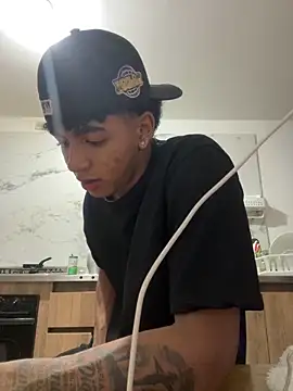 Snapshot of JoanG10 chatting on September 14, 2025, 5:08 am JoanG10 online show from September 14, 2025, 5:08 am