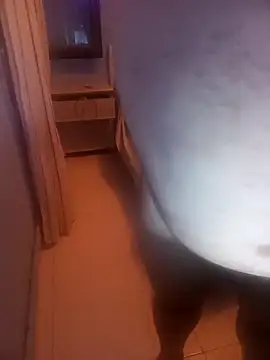 gordinhocachondo online show from November 29, 2025, 12:00 am