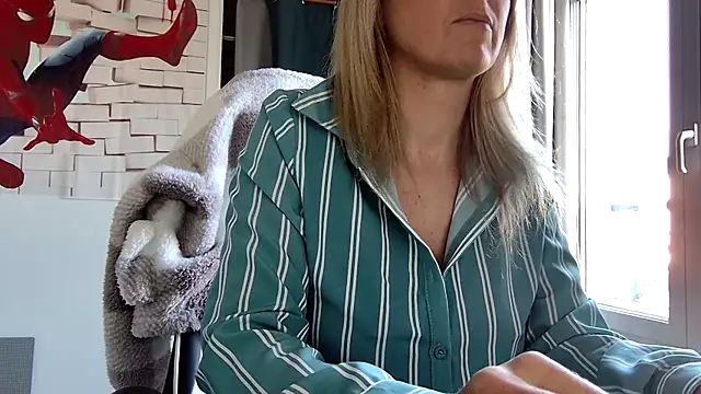 Snapshot of cassiehotsexy chatting on October 17, 2025, 7:55 am cassiehotsexy online show from October 17, 2025, 7:55 am