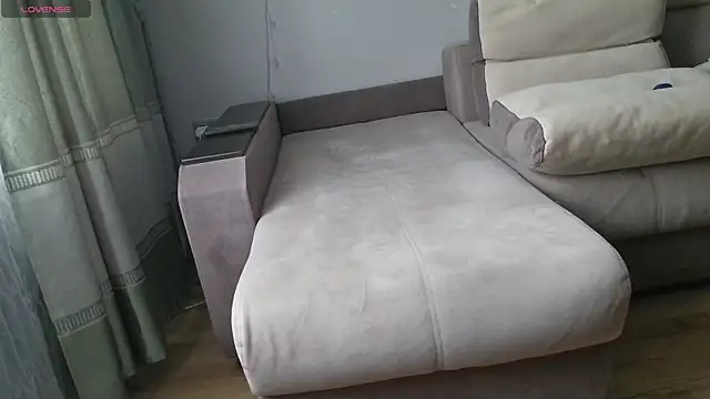 Snapshot of MilaaMilaa chatting on November 11, 2025, 3:34 am MilaaMilaa online show from November 11, 2025, 3:34 am