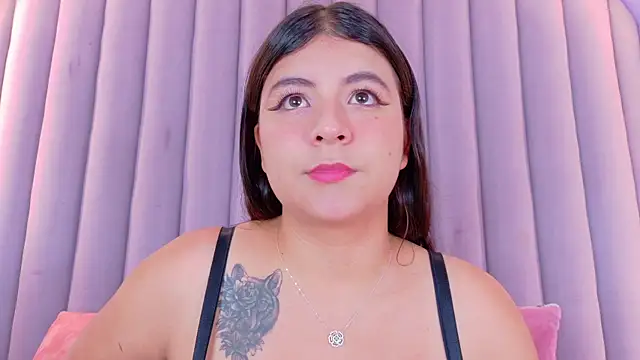 Snapshot of EngelStone chatting on April 15, 2026, 7:40 pm EngelStone online show from April 15, 2026, 7:40 pm