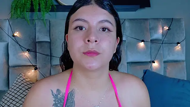 Snapshot of EngelStone chatting on March 28, 2026, 7:37 pm EngelStone online show from March 28, 2026, 7:37 pm