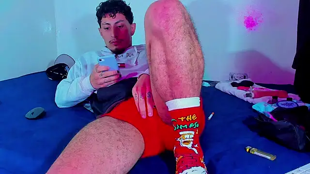 Snapshot of Piggy_Eddy chatting on January 16, 2026, 4:27 am Piggy Eddy online show from January 16, 2026, 4:27 am