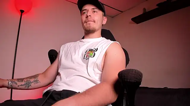 james connor2 online show from February 23, 2026, 7:03 pm