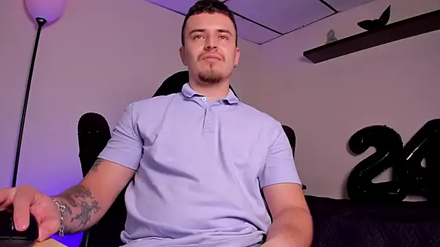 Snapshot of james_connor2 chatting on November 26, 2025, 6:52 pm james connor2 online show from November 26, 2025, 6:52 pm