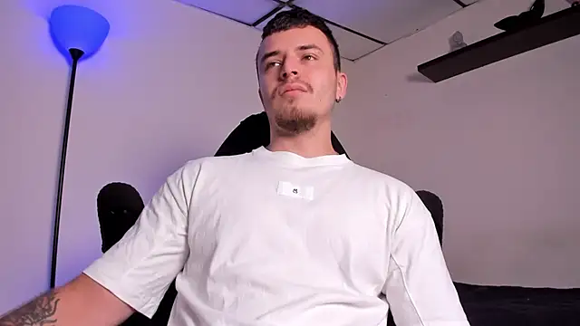 james connor2 online show from March 28, 2026, 6:53 pm