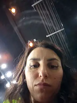 Izabella Bella online show from April 18, 2026, 12:51 pm