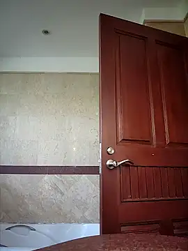 Snapshot of Izabella_Bella chatting on February 15, 2026, 6:47 am Izabella Bella online show from February 15, 2026, 6:47 am