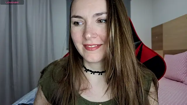 Snapshot of Naughty_Annn chatting on June 24, 2026, 8:06 pm Naughty Annn online show from June 24, 2026, 8:06 pm
