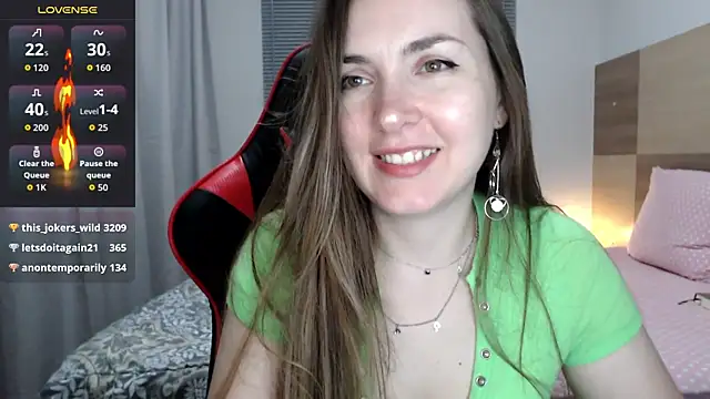 Naughty Annn online show from April 14, 2026, 8:41 am