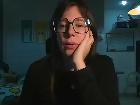 Snapshot of Calentandote chatting on June 29, 2026, 11:32 am Calentandote online show from June 29, 2026, 11:32 am