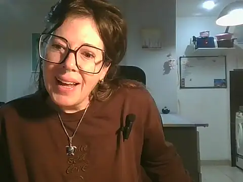 Snapshot of Calentandote chatting on June 25, 2026, 8:41 am Calentandote online show from June 25, 2026, 8:41 am