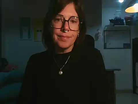 Snapshot of Calentandote chatting on July 5, 2026, 8:32 am Calentandote online show from July 5, 2026, 8:32 am