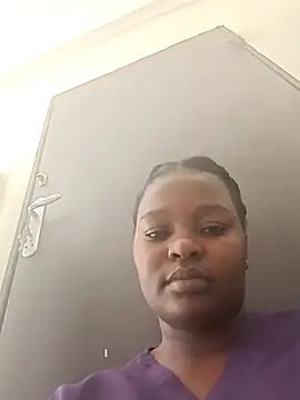 Snapshot of Yours_faithfully1 chatting on November 16, 2025, 11:15 am Yours faithfully1 online show from November 16, 2025, 11:15 am