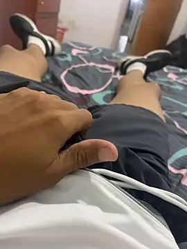 pideloquequieras2024 online show from December 6, 2024, 10:46 pm