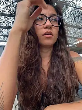 ValeriEvan online show from February 4, 2026, 8:15 pm