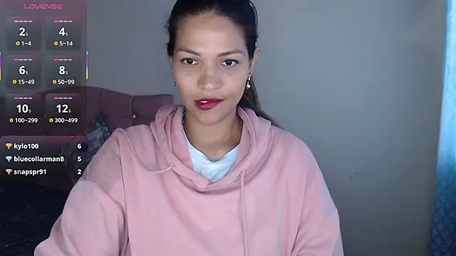 Snapshot of makennaa_ chatting on November 4, 2025, 11:03 am makennaa online show from November 4, 2025, 11:03 am