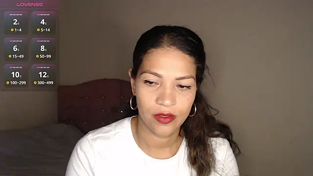 Snapshot of makennaa_ chatting on December 3, 2025, 9:20 am makennaa online show from December 3, 2025, 9:20 am